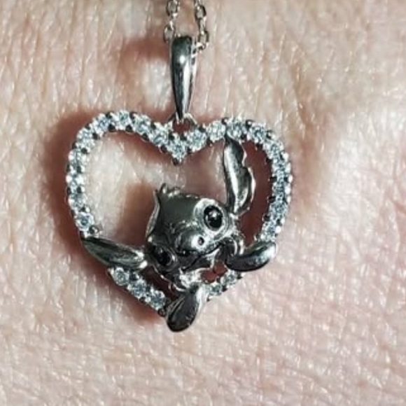 STERLING SILVER STITCH NECKLACE - Picture 1 of 2